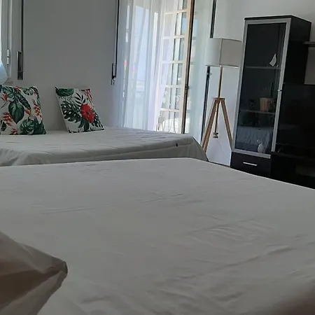 Apartment Feel - Church View *